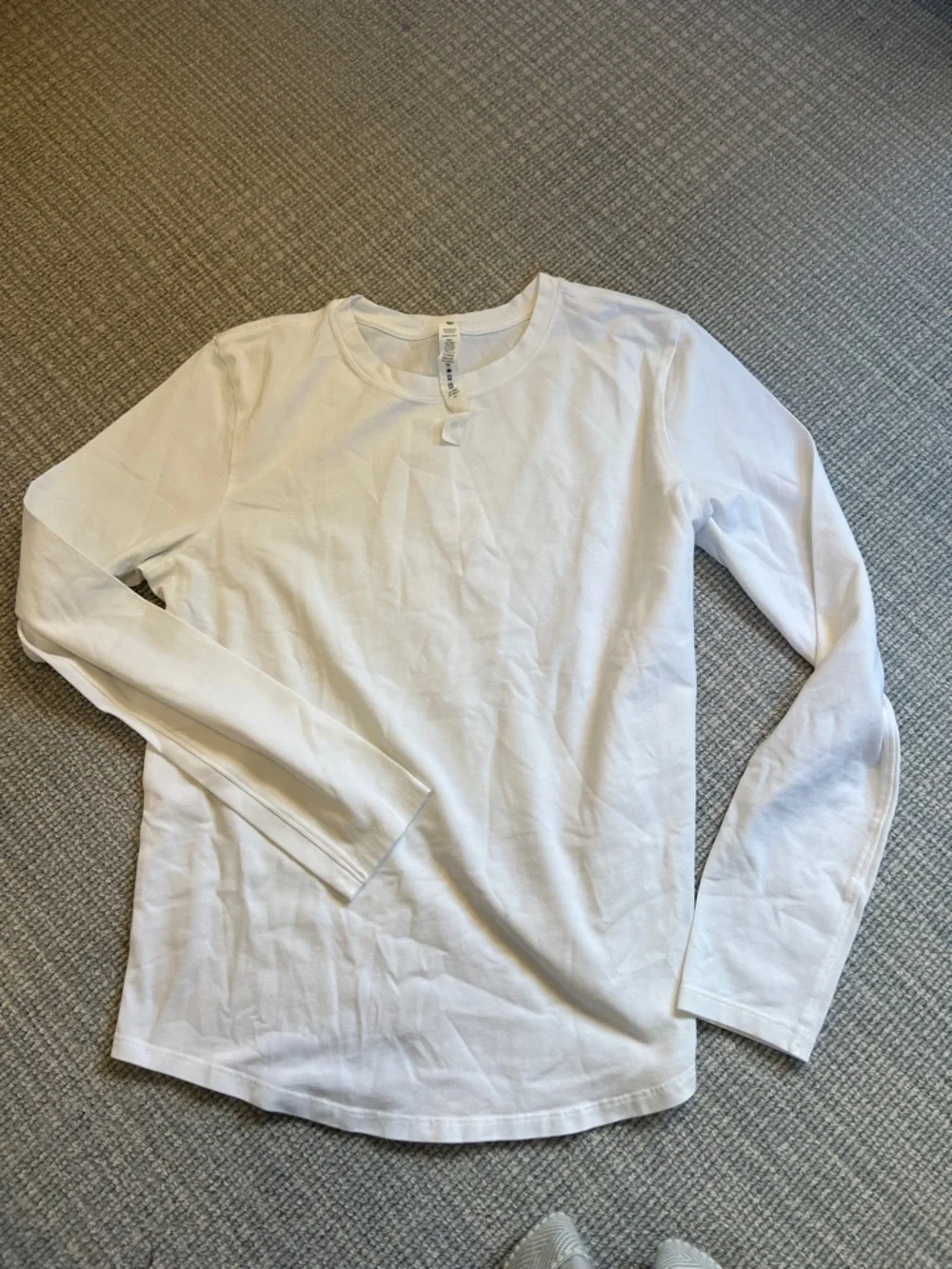 lululemon athletica Women's Long Sleeve Crew Tee - White - Picture 1 of 1